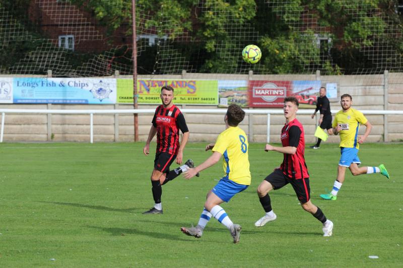 Men's 1st Team vs Middlezoy Rovers 8