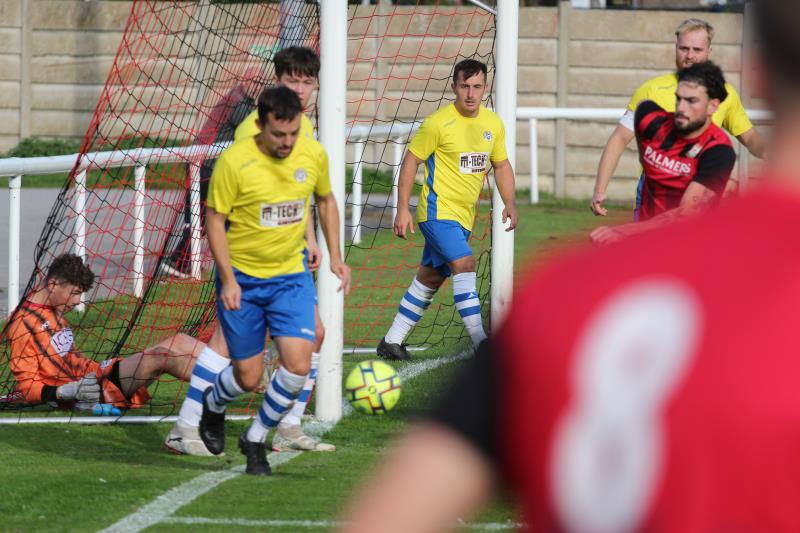 Men's 1st Team vs Middlezoy Rovers 20