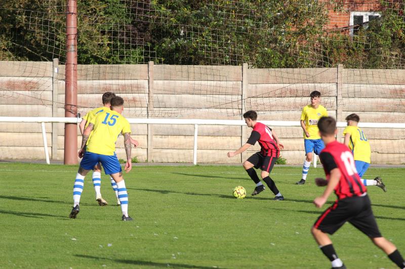 Men's 1st Team vs Middlezoy Rovers 28