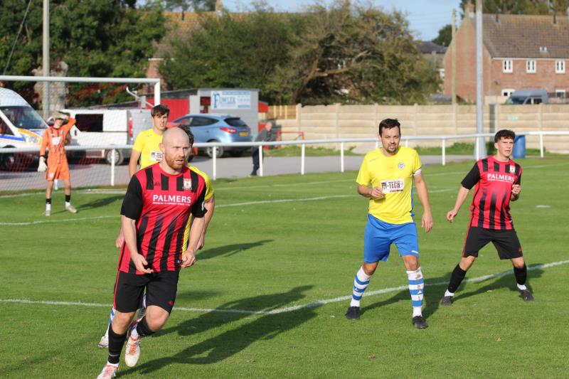Men's 1st Team vs Middlezoy Rovers 32