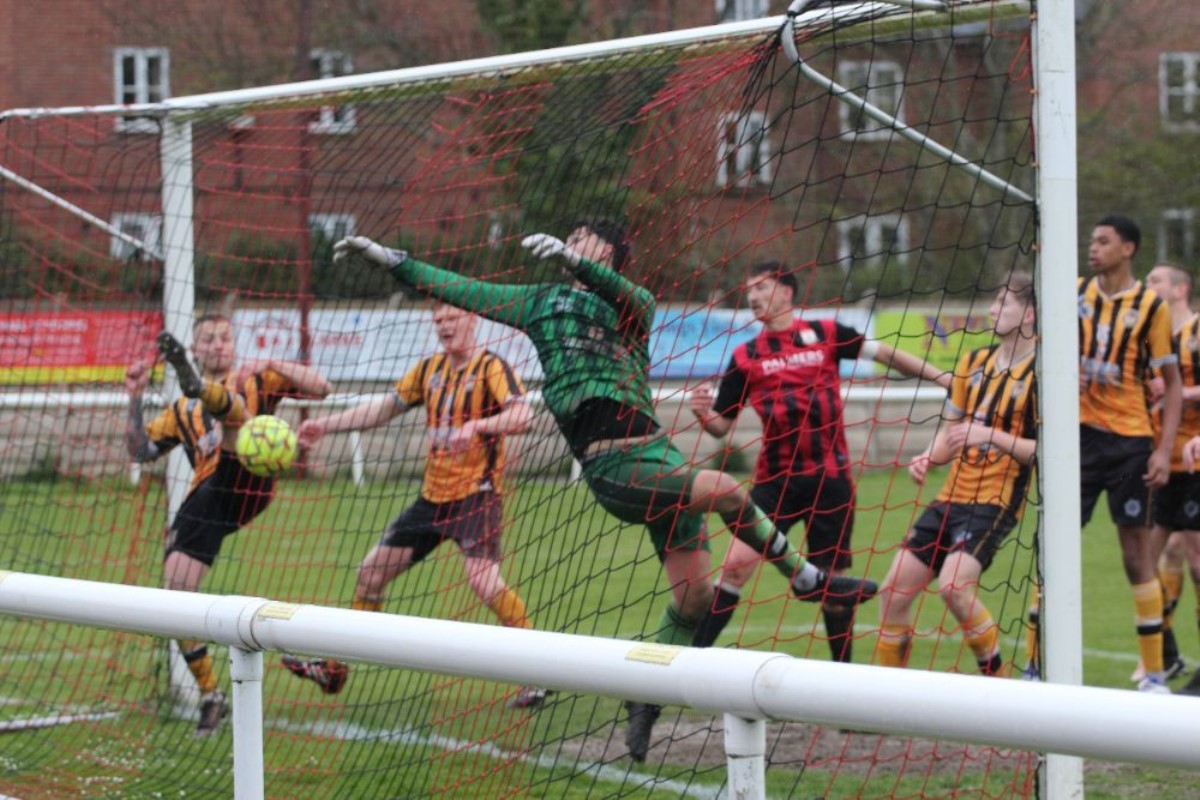 Men's 1st Team vs Axminster 3