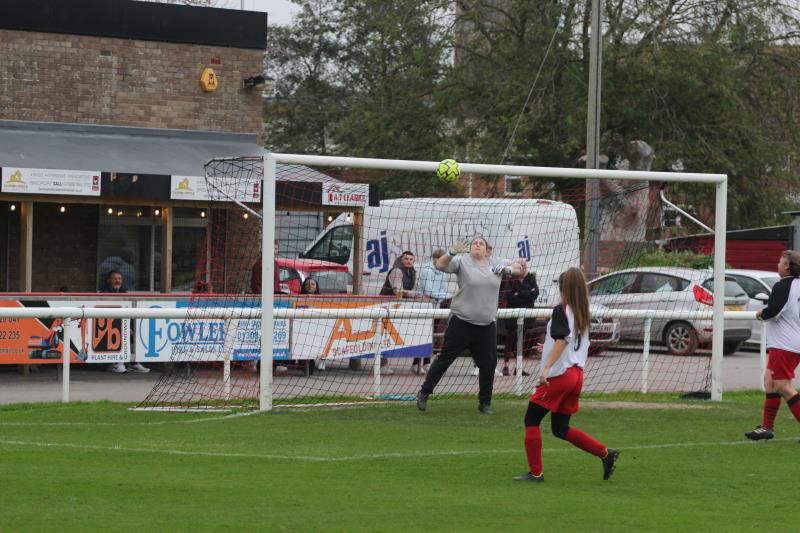 Womens vs Burnham United Ladies 5