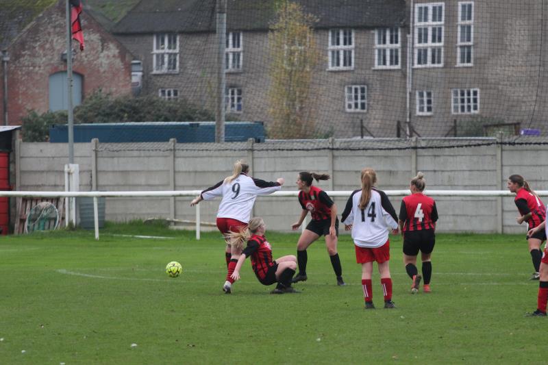 Womens vs Burnham United Ladies 20