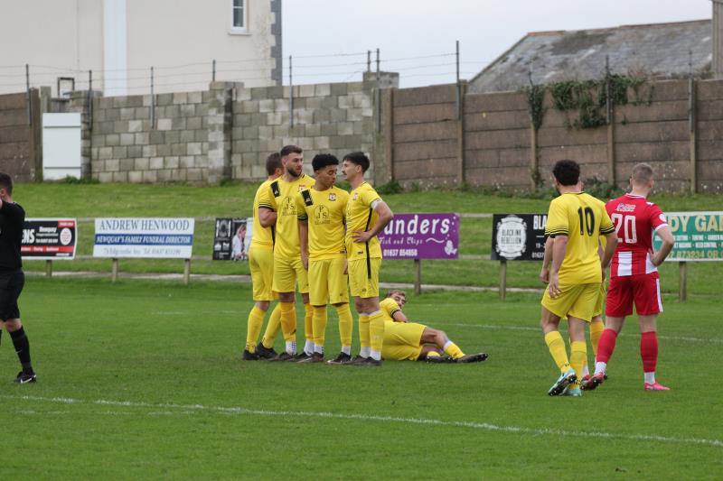 Men's 1st Team vs Newquay 1