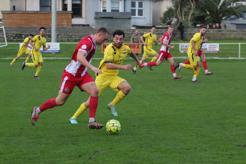 Men's 1st Team vs Newquay 10