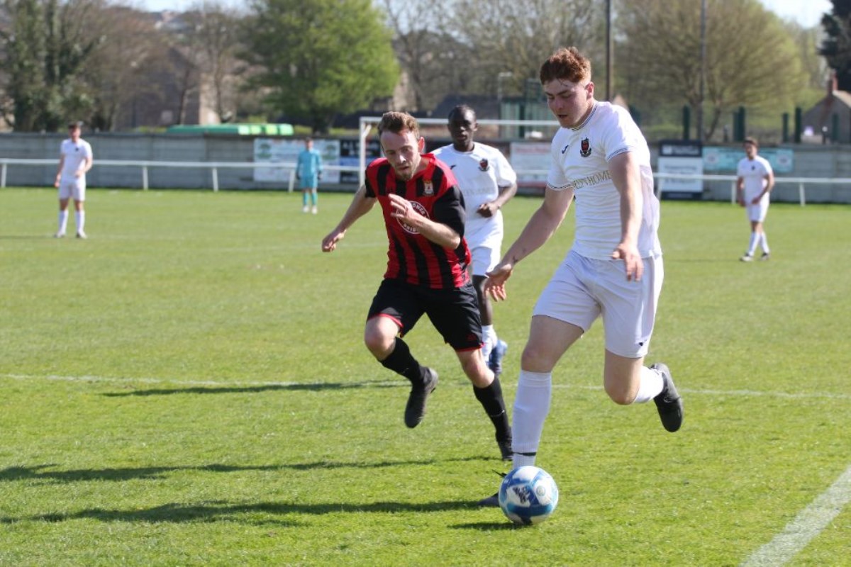 Bridport vs Holt United FC 12