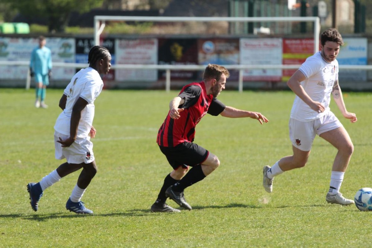 Bridport vs Holt United FC 13