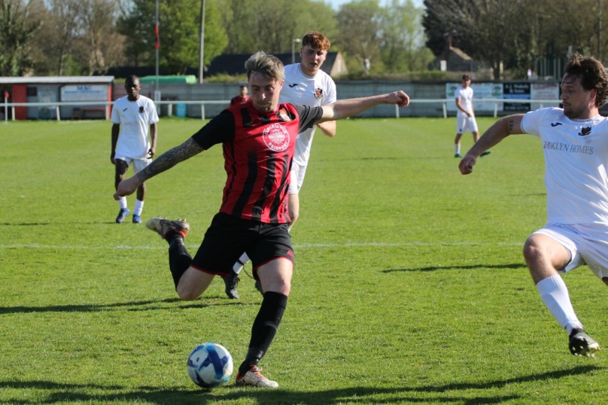 Bridport vs Holt United FC 4