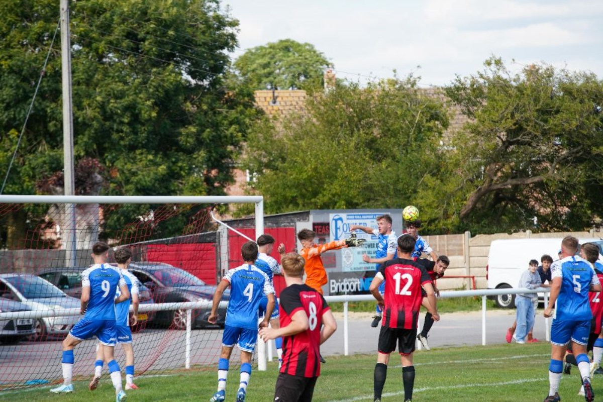 Men's 1st Team vs Crediton 3