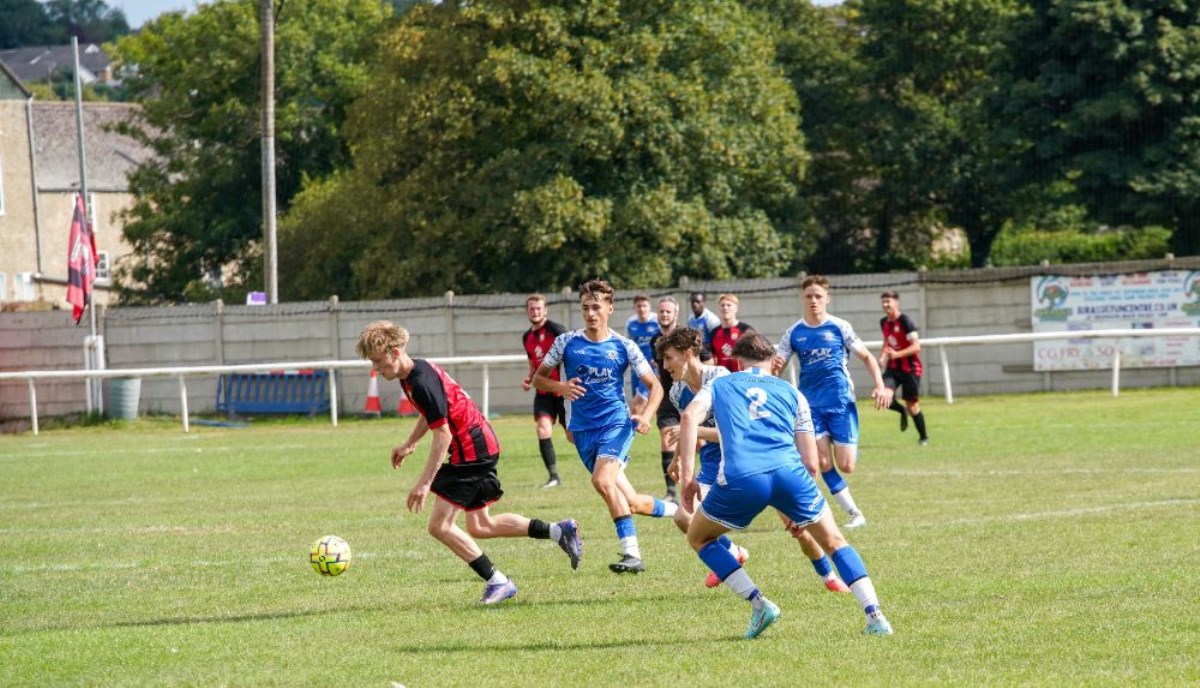 Men's 1st Team vs Crediton 14