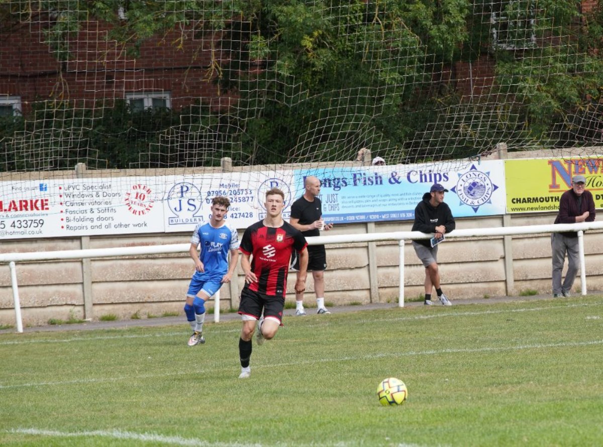 Men's 1st Team vs Crediton 32