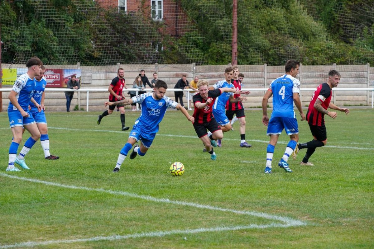 Men's 1st Team vs Crediton 40