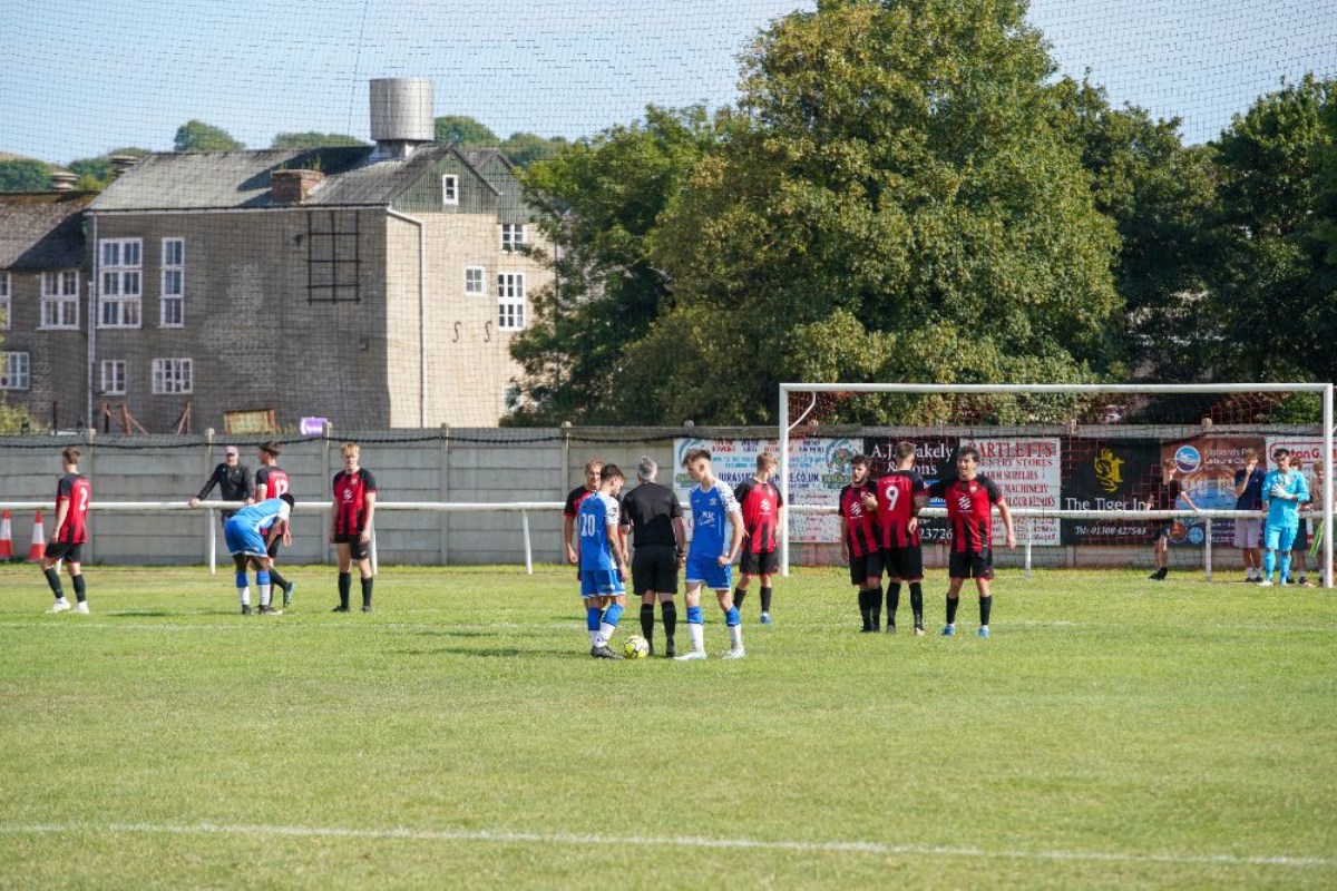 Men's 1st Team vs Crediton 6