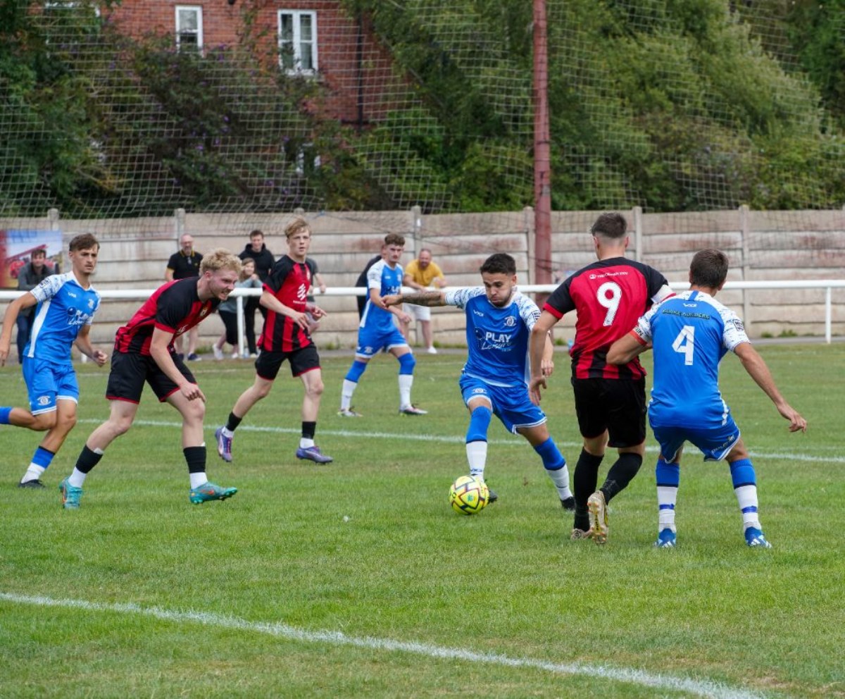 Men's 1st Team vs Crediton 42