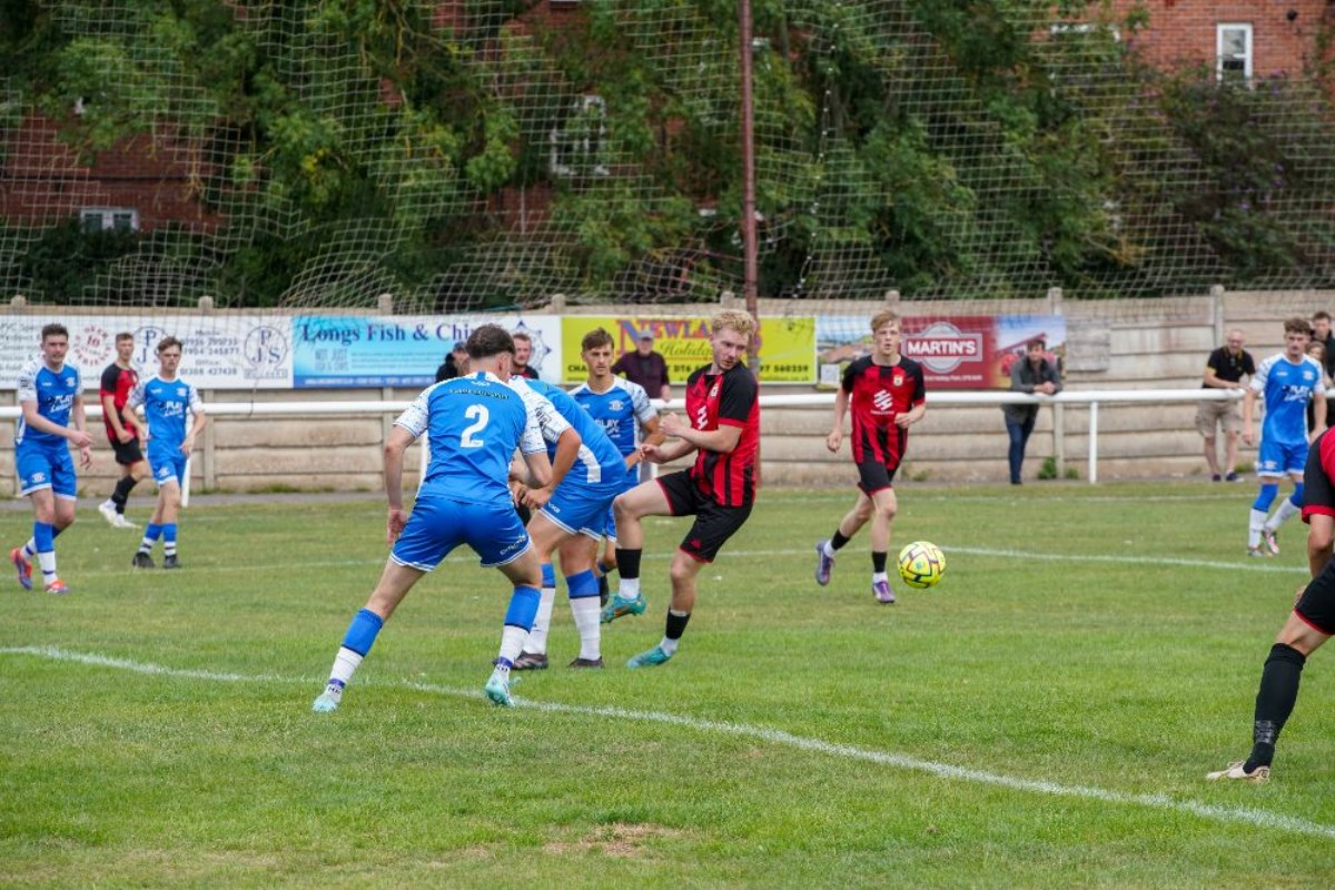 Men's 1st Team vs Crediton 44