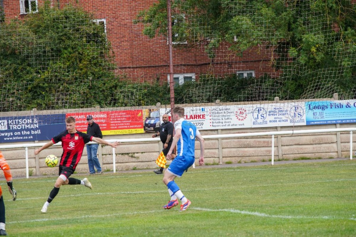 Men's 1st Team vs Crediton 45