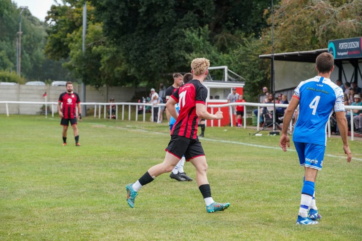 Men's 1st Team vs Crediton 48