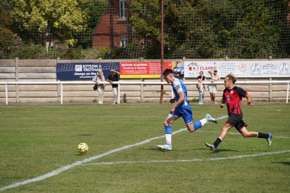 Men's 1st Team vs Crediton 66