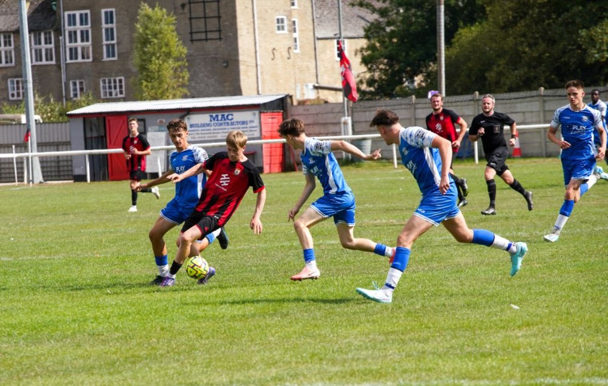 Men's 1st Team vs Crediton 11