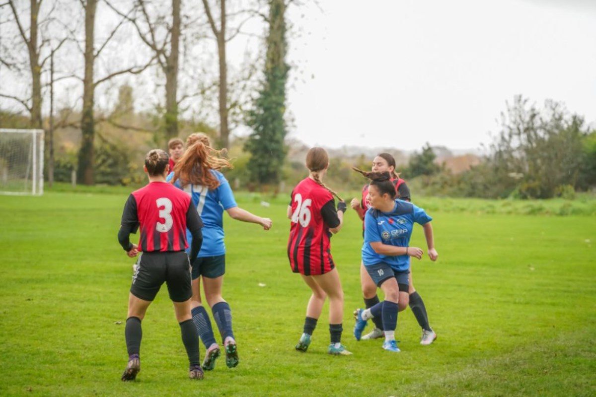 Womens vs Pen Mill Ladies First 13