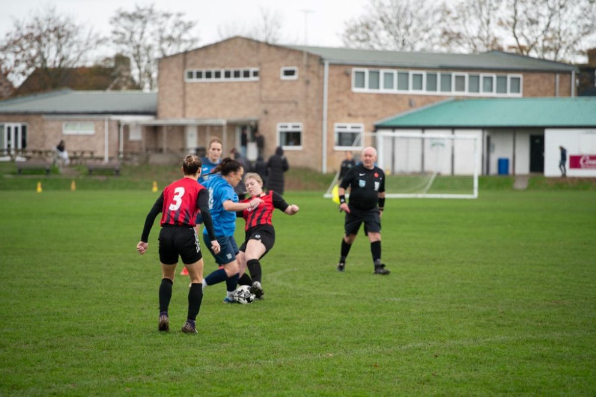 Womens vs Pen Mill Ladies First 15