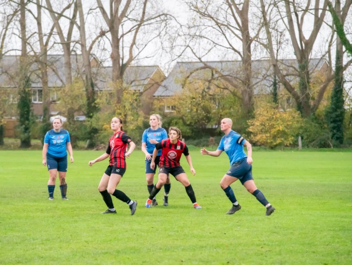 Womens vs Pen Mill Ladies First 6
