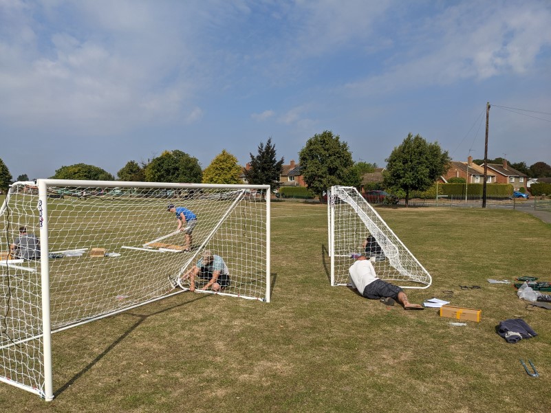 didcot-casuals-football-club-going-for-goal-at-brasenose