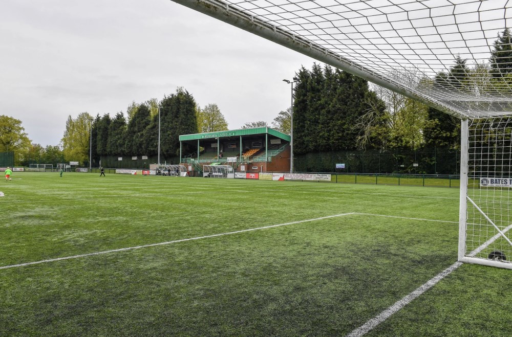 THINGS TO KNOW IF TRAVELLING TO THE OVAL - DUDLEY TOWN FC
