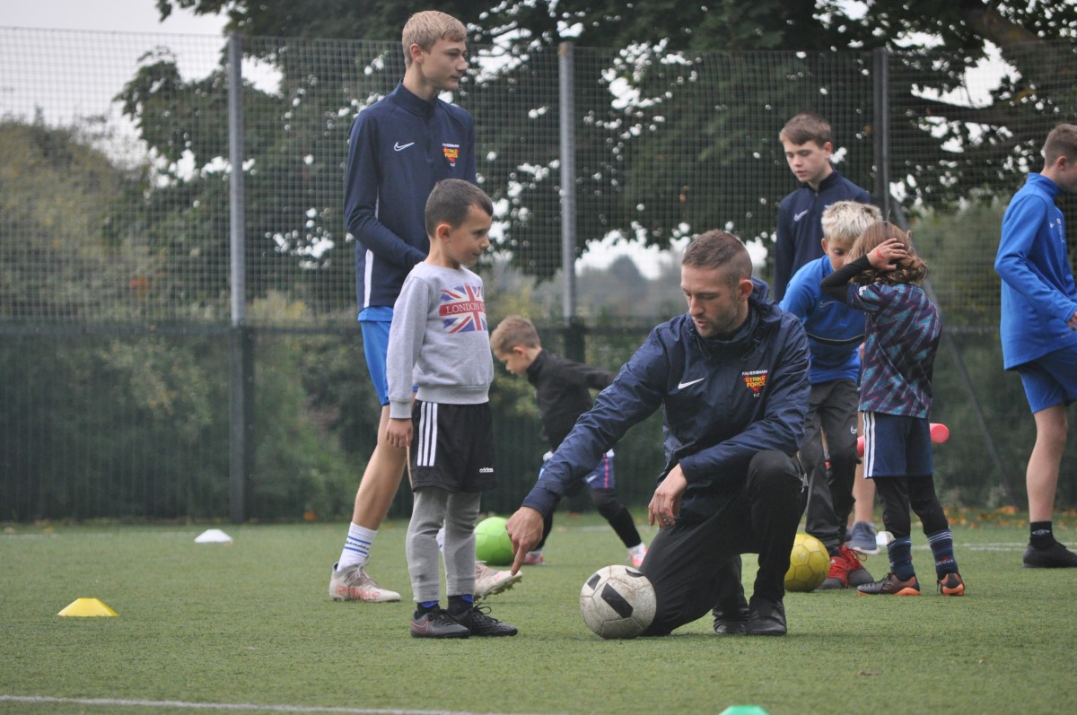 Mini Boltz Year R And Year 1 Faversham Strike Force Fc Faversham Kent