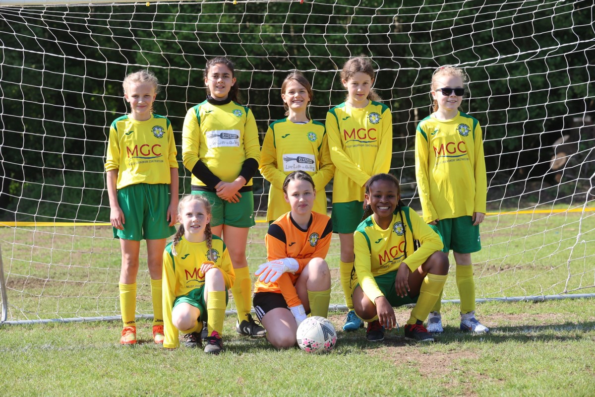 under-11s-girls-kennington-athletic-football-club-kennington-oxfordshire